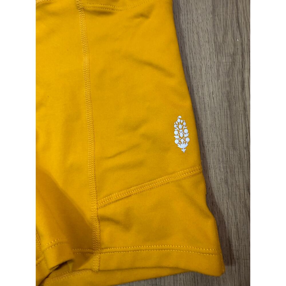 Free People Odessa Bike Shorts Honeycomb Yellow Gold Size Small FP Movement - Picture 3 of 5